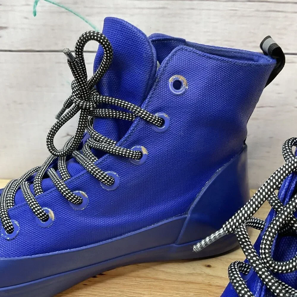 Hunter Men’s Size 9 Royal Blue High Top Sneakers - Unisex Rubber Waterproof W-11